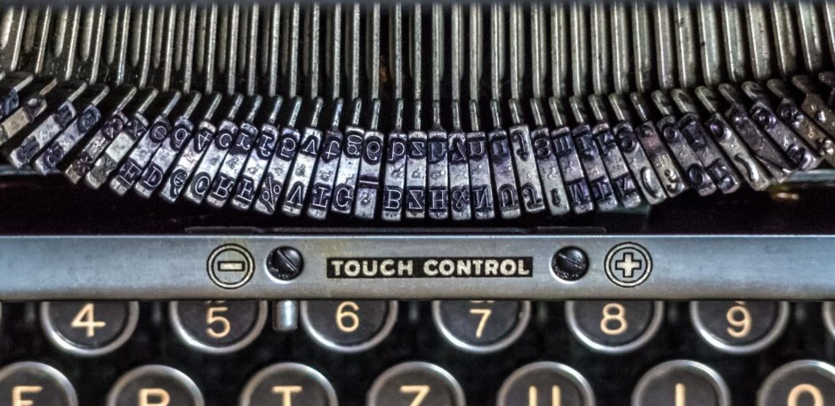 Een mechanische typemachine