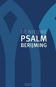 De nieuwe psalmberijming Boekomslag De nieuwe psalmberijming van Jan Pieter Kuijper, Arie Maasland, Adriaan Molenaar, Bob Vuijk, Arjen Vreugdenhil, Titia Lindeboom, Jan Boom, Ria Borkent en René Barkema