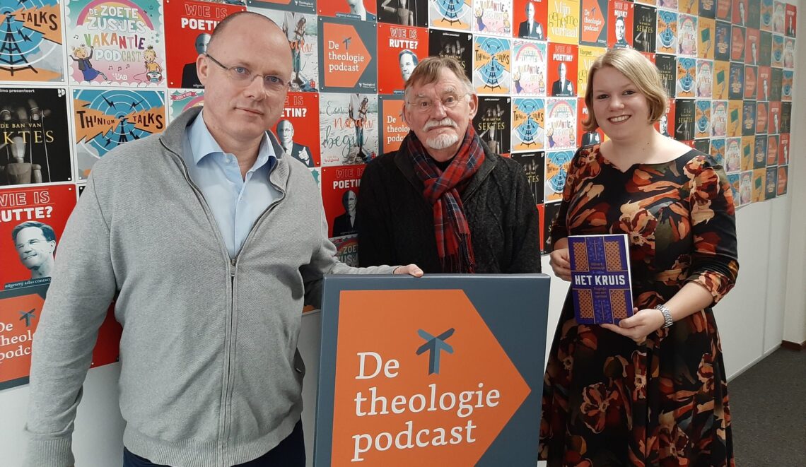 Foto voor de Theologie podcast aflevering 64 met Alfred Bronswijk en Tom en Tabitha