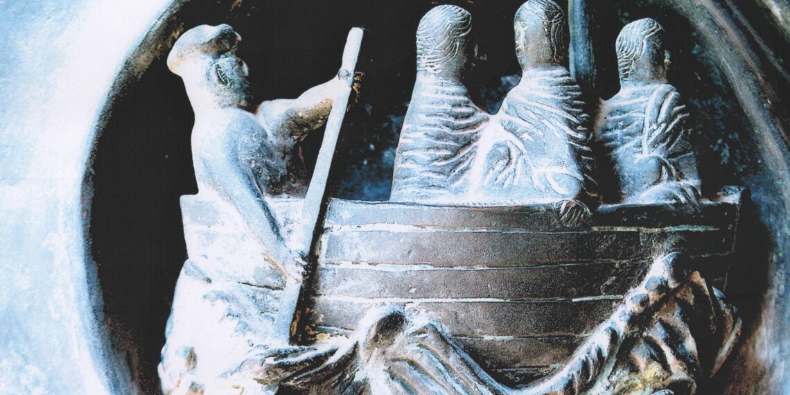 Detail van de bronzen deur in de Sint-Ursulakerk te Keulen.