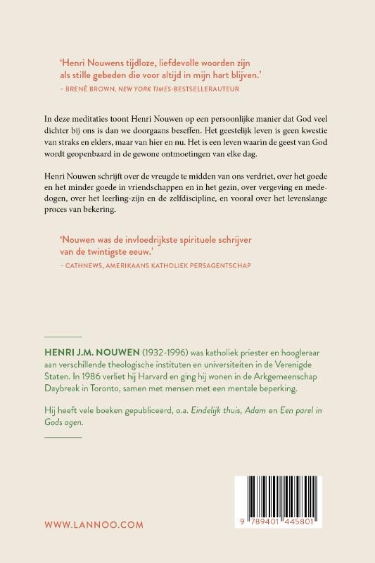 Hier en nubackcover