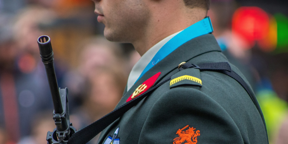 Militair