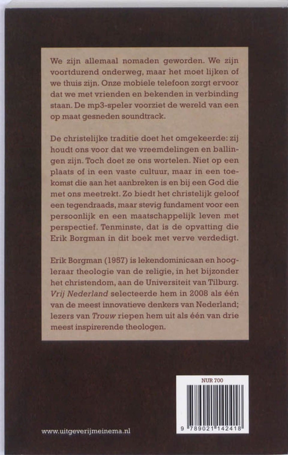 Wortelen in vaste grondbackcover