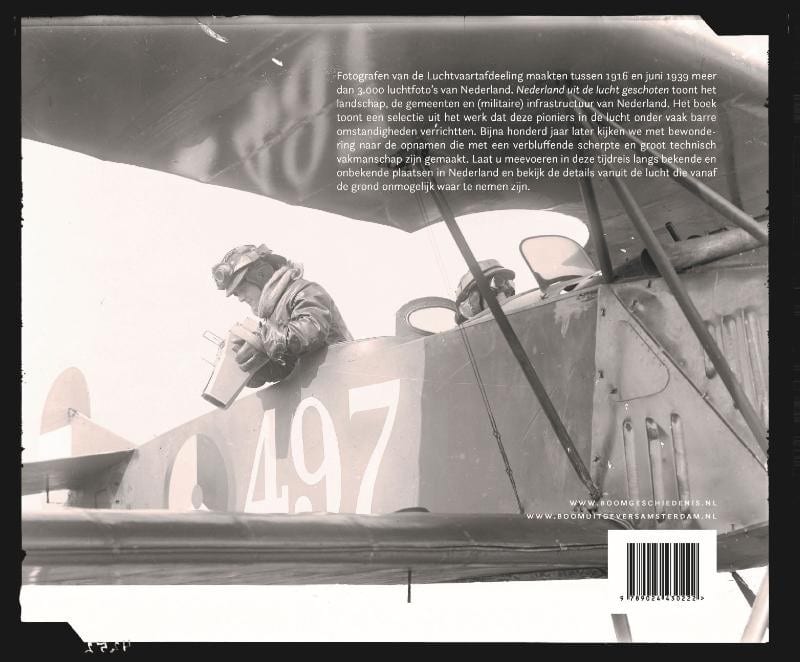 Nederland uit de lucht geschotenbackcover