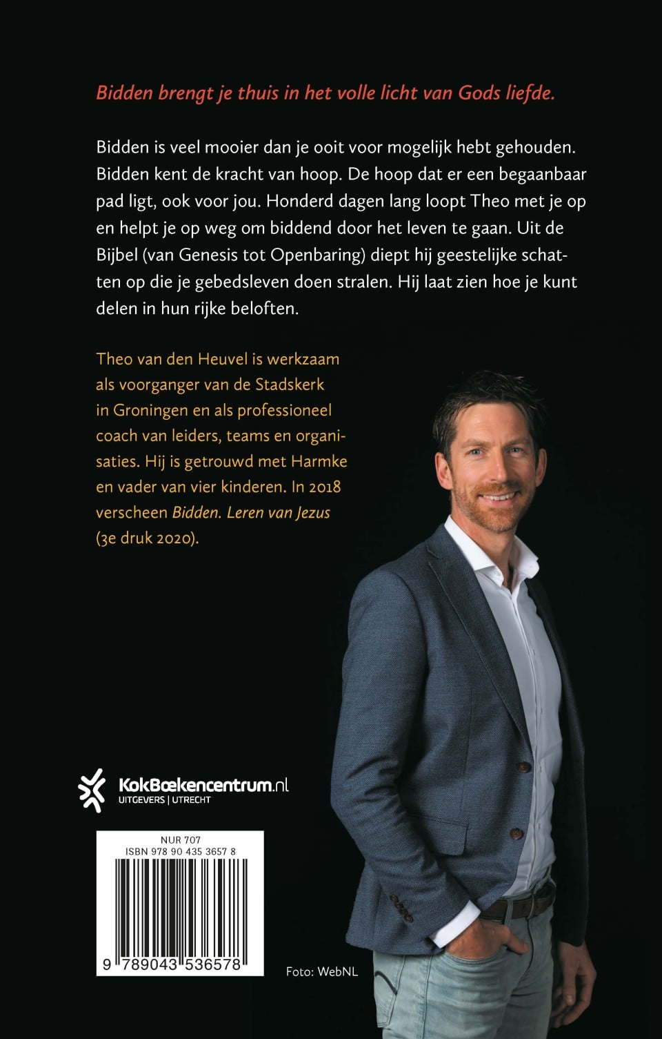 Bidden maakt lichtbackcover