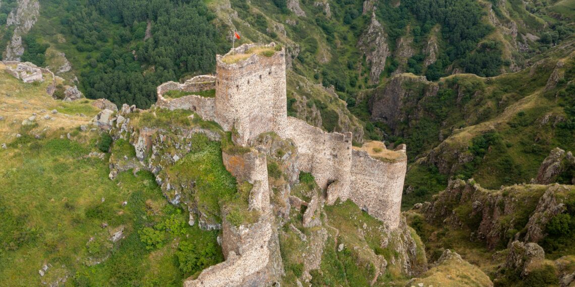 Een burcht in de bergen