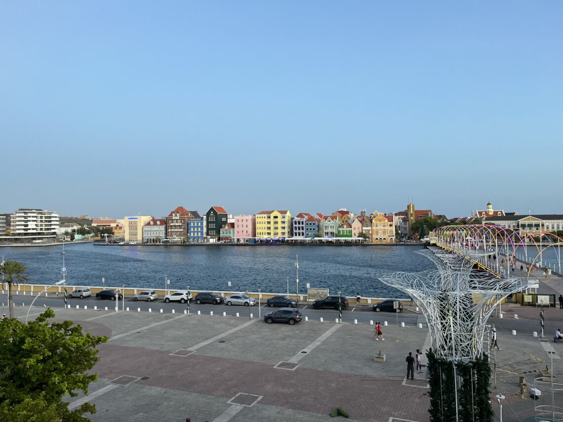 De gekleurde huizen op Curaçao