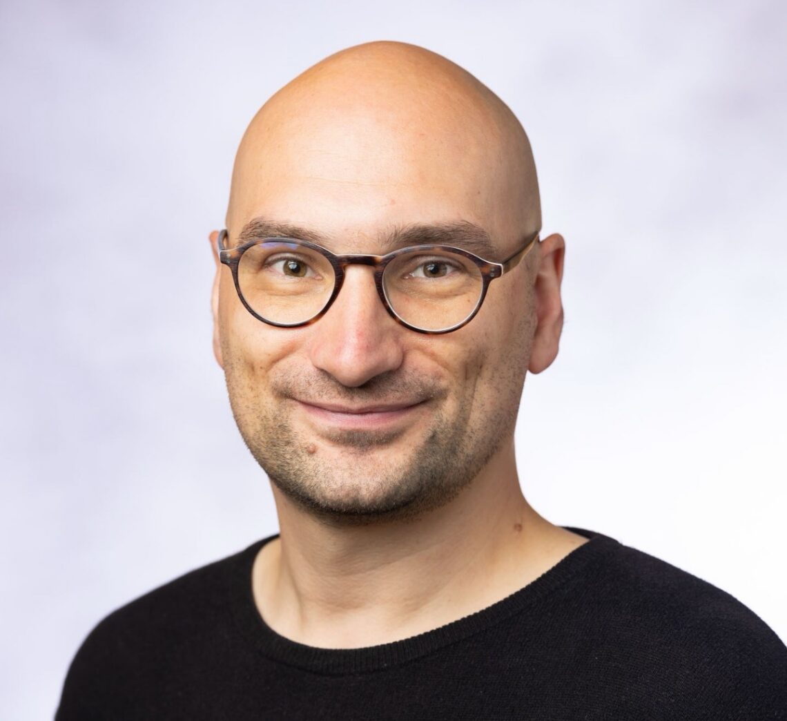Dr. Ruben van Wingerden